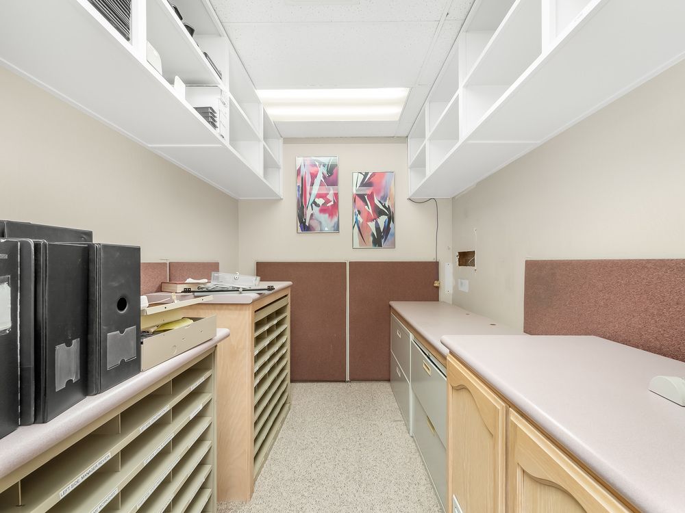 Professional Office Space Located Off Shaw Ave: 1241 E Shaw Ave, Fresno, CA 93710